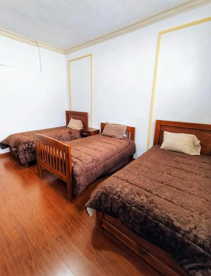 Yalconia 4 Beds Διαμέρισμα Κίτο